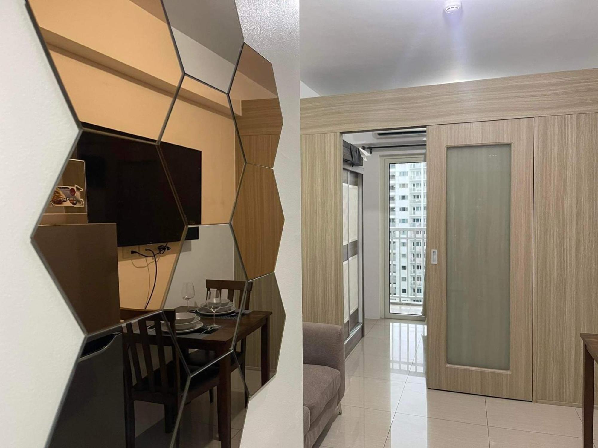 Shore 1 & 3 Residences Moa 1Br With Balcony By Darpm 마닐라 외부 사진