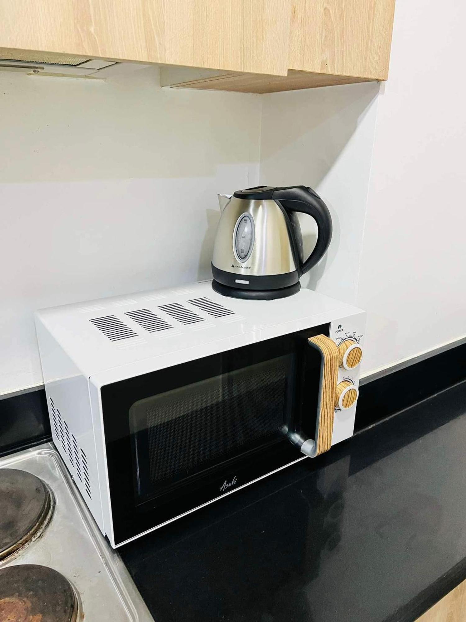 Shore 1 & 3 Residences Moa 1Br With Balcony By Darpm 마닐라 외부 사진