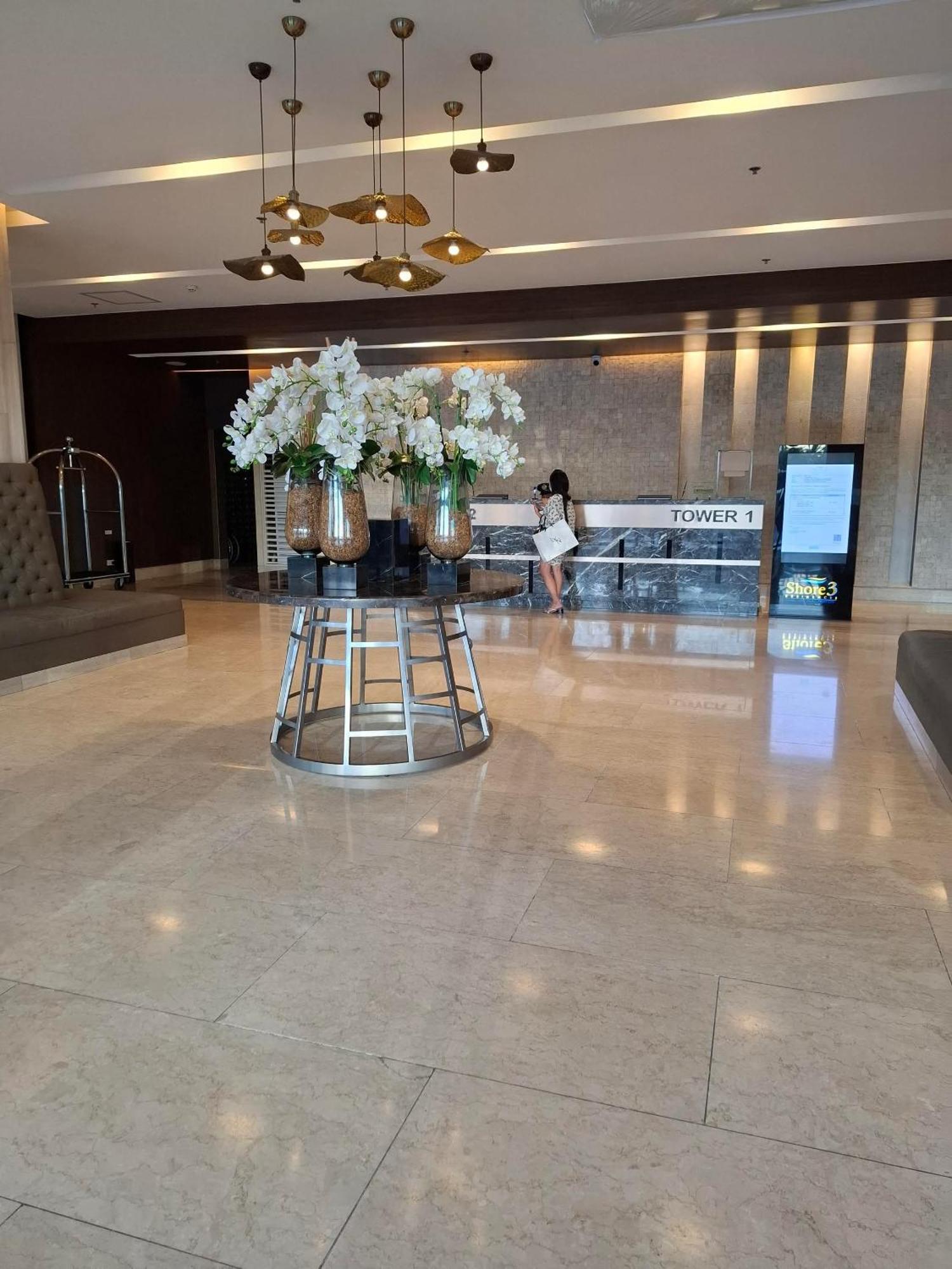 Shore 1 & 3 Residences Moa 1Br With Balcony By Darpm 마닐라 외부 사진